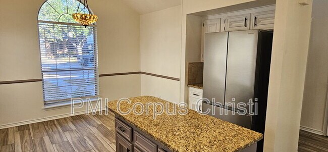 Building Photo - 7625 Stony Brook Dr