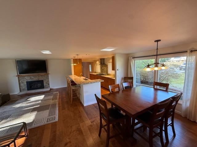 Building Photo - 3025 Cedarwood Ave