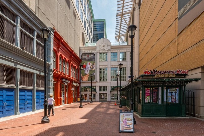 Building Photo - 777 7th St NW