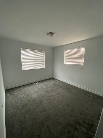 Window view - 1032 W 2300 N