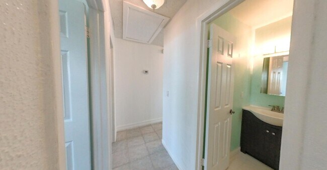 Building Photo - 1103 Harmony Way