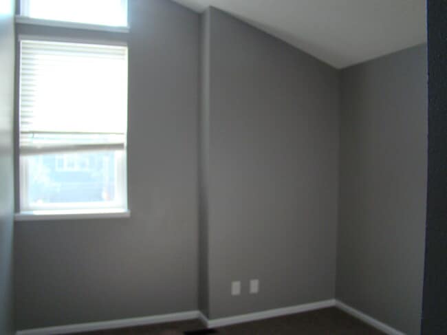 Building Photo - 8825 Boxelder Dr