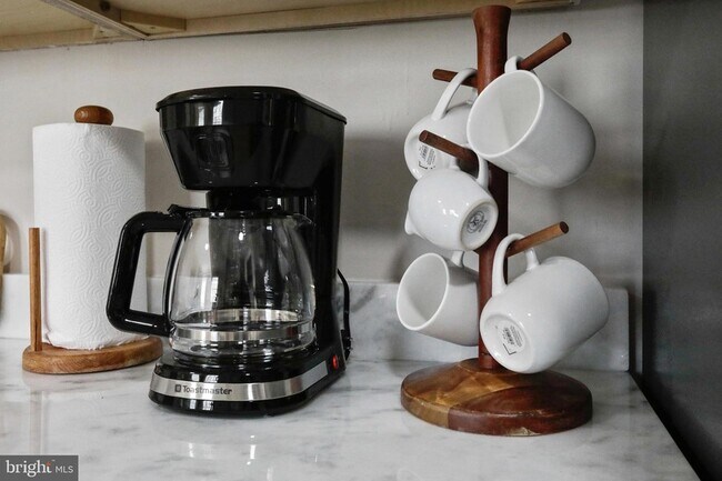 Building Photo - 1900 Princess Anne St