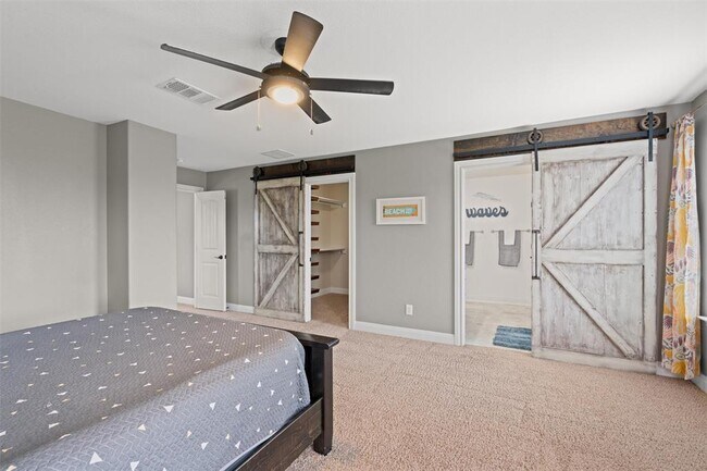 Building Photo - 313 Grand Jct Trail