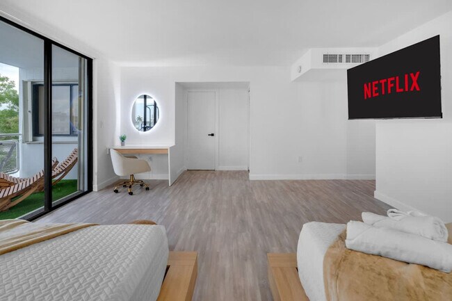 Building Photo - 468 Golden Isles Dr