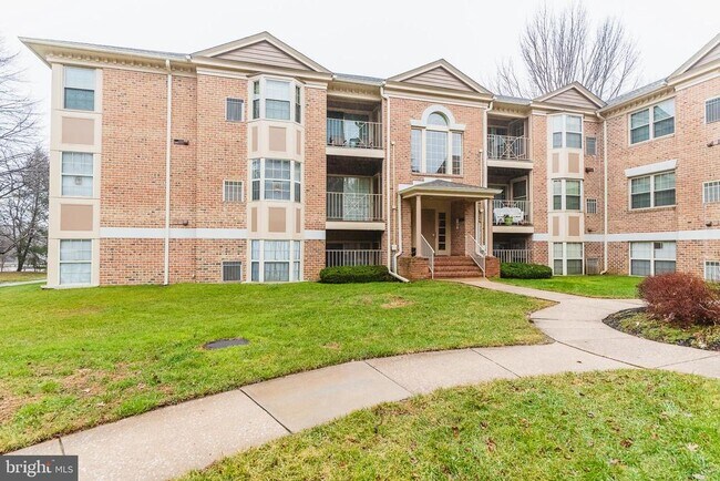 Building Photo - 201 Windmille Pointe Ct