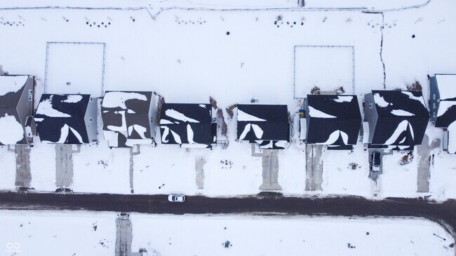 Building Photo - 7294 Broadview Ln