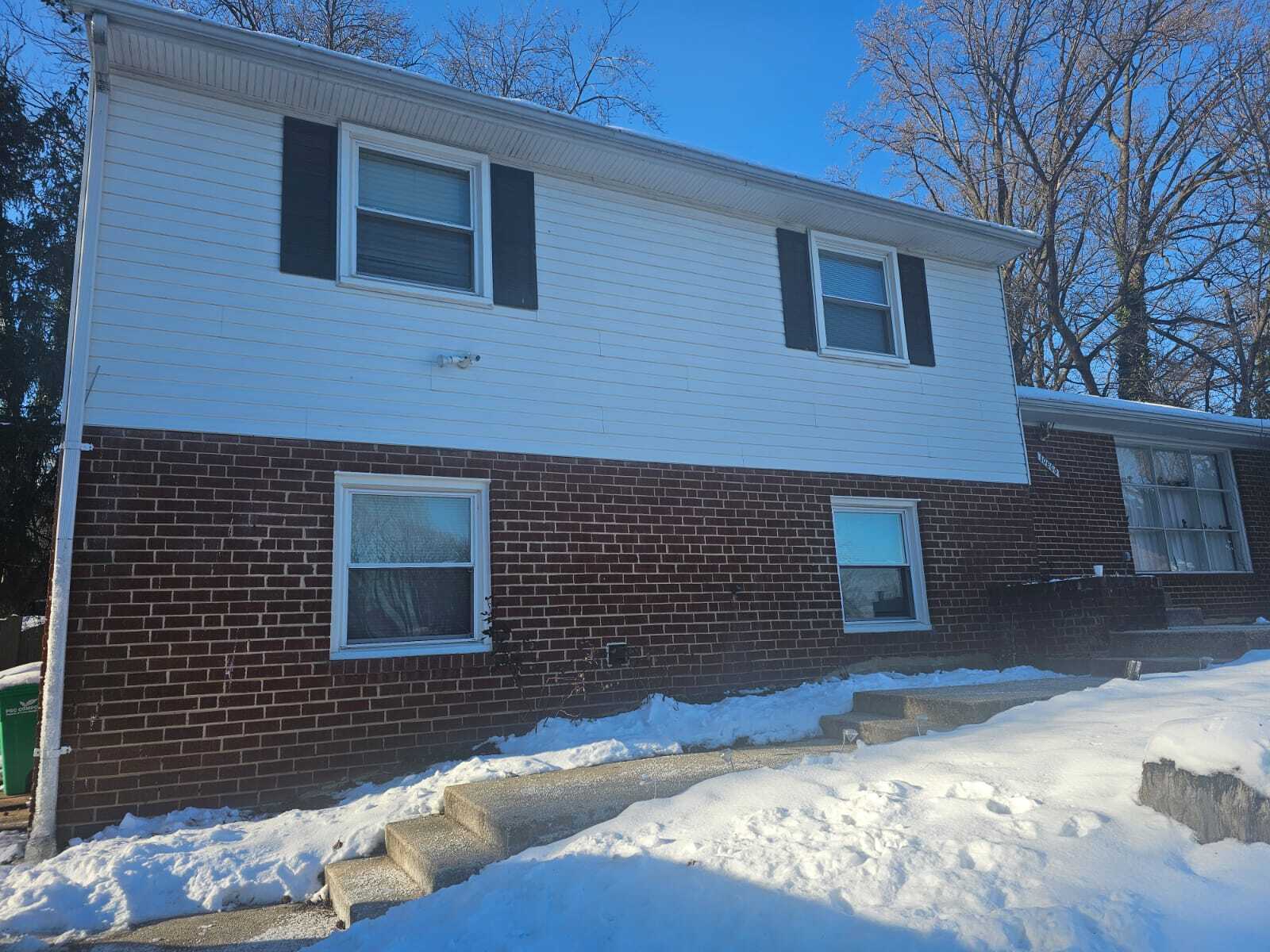 Building Photo - 10800 Joyceton Ct