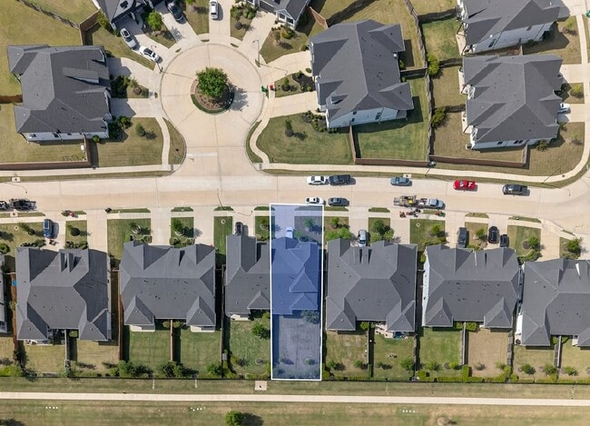 Building Photo - 23731 Ruby Bramble Trail