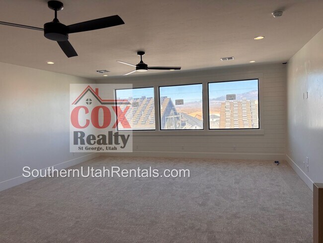 Building Photo - BRAND NEW 6 bed  | 4 bath | 3 car garage c...
