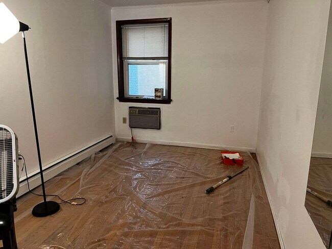 Building Photo - 1314 Bloomfield St