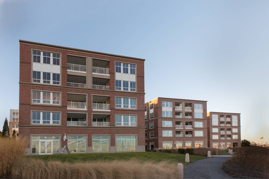 Building Photo - Harborview at the Navy Yard