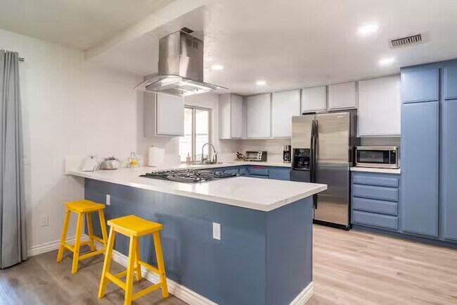 Building Photo - 41691 Jamaica Sands Dr