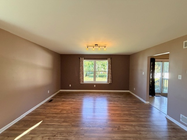 Building Photo - 505 Stafford Ave