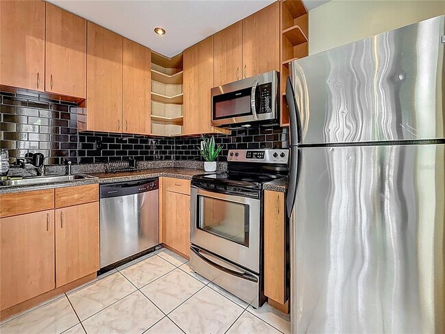 Building Photo - 2625 FL-590