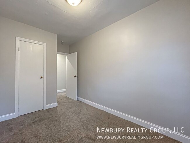 Building Photo - Welcome to WestWood Apartments: Your 2 Bed...