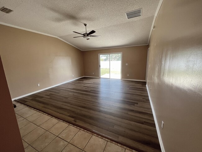 Building Photo - 3742 Star Leaf Road