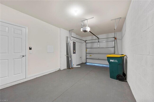 Building Photo - 15848 Wildflower Cir