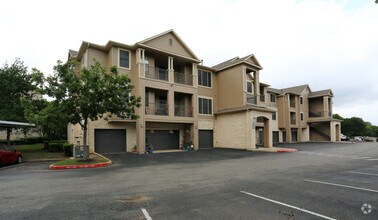 Building Photo - Camden Stoneleigh