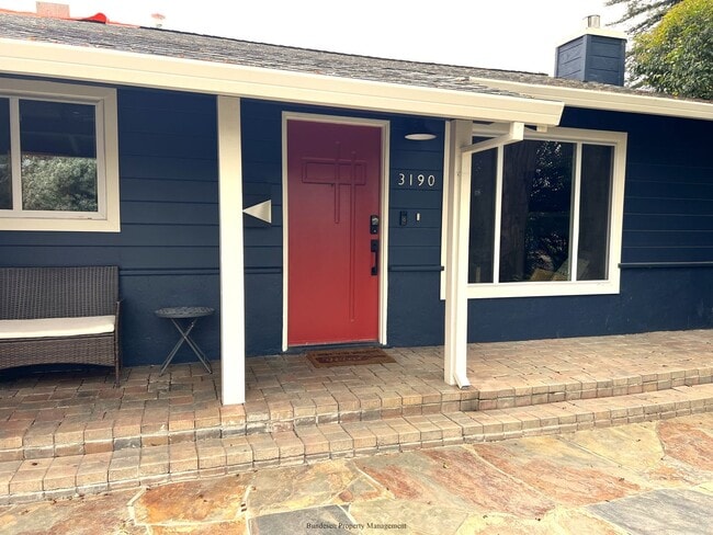 Building Photo - Charming, Updated 3-Bedroom Home in Prime Napa Location