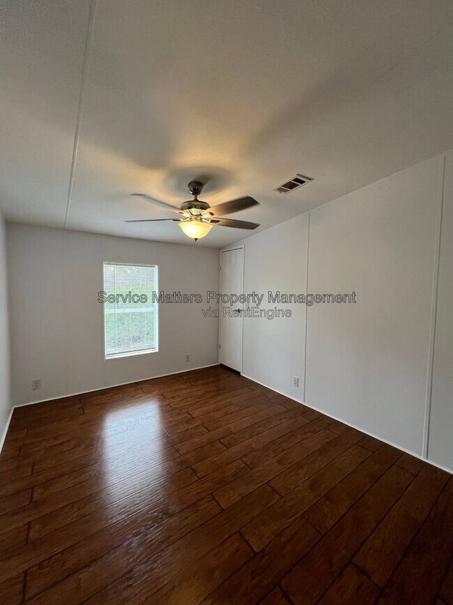 Building Photo - 8006 Malone Rd
