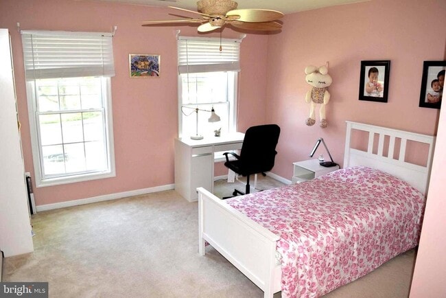 Building Photo - 6808 Old Chesterbrook Rd