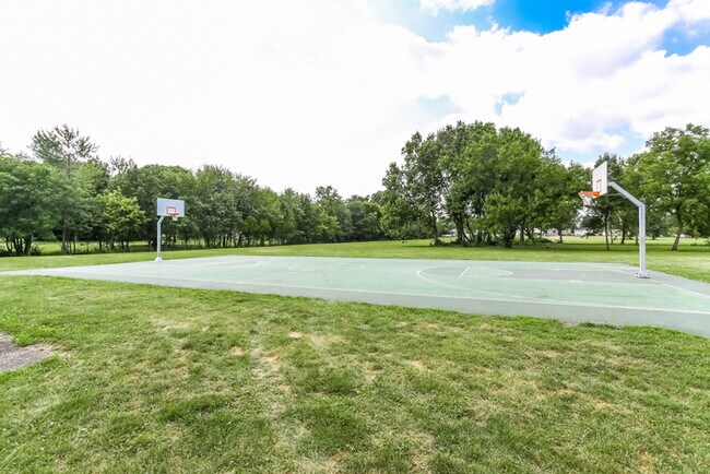 Building Photo - Spacious 3-bedroom Home in Groveport, OH