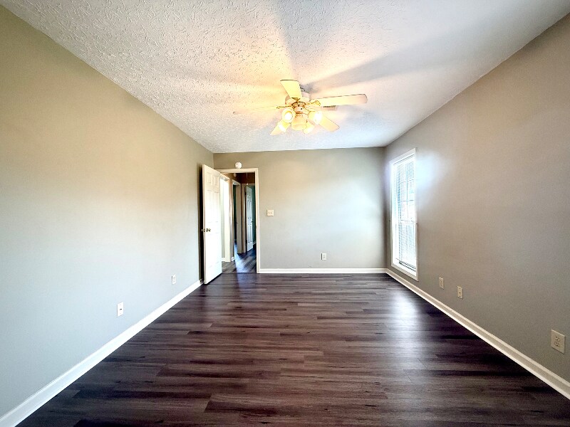 Building Photo - 7067 Runnymede Dr