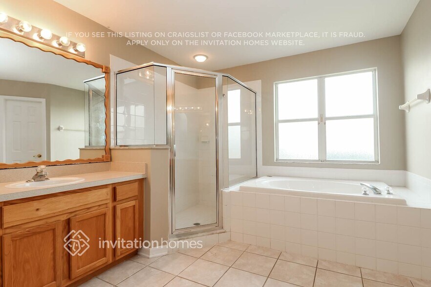 Building Photo - 27001 Arrowbrook Way