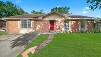 Building Photo - 5411 Lorraine Dr