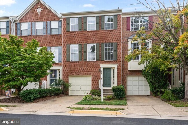 Building Photo - 2456 Covered Wagon Ct