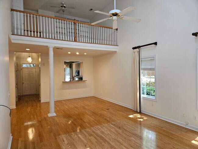 Building Photo - Fantastic 3br 2.5ba End Unit Townhome in North Raleigh! 1 Car Garage!