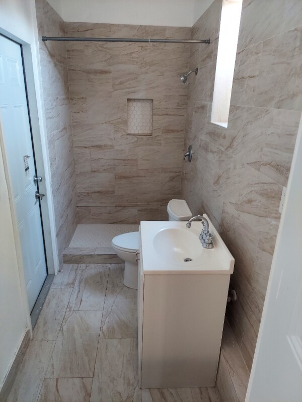 Building Photo - 2513 Grant St