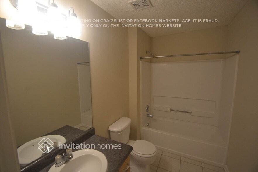 Building Photo - 225 Hunters Chase