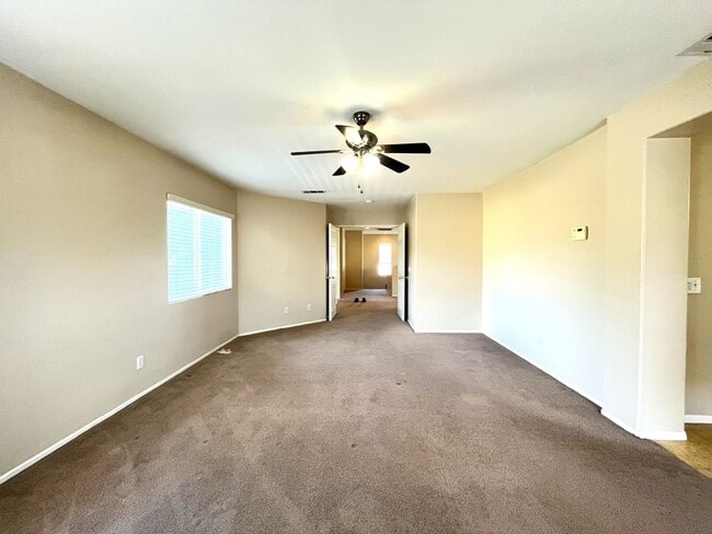 Building Photo - 4130 Prairie Dunes Dr