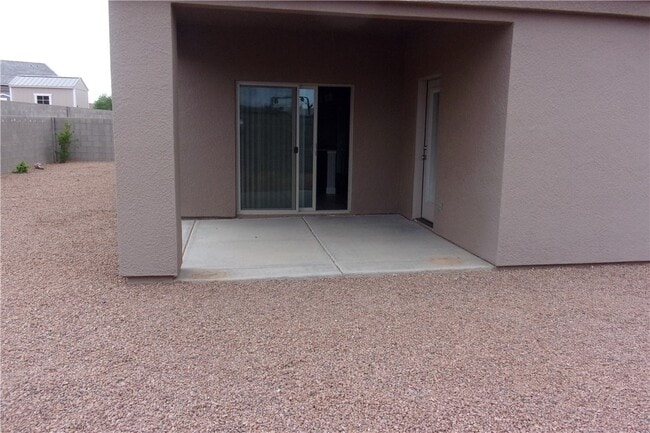 Building Photo - 3556 Split Branch Dr