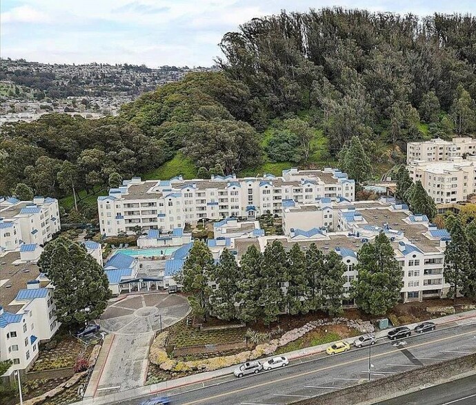 Building Photo - 535 Pierce St