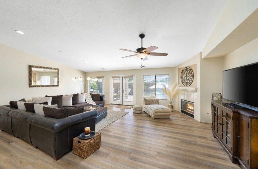 Building Photo - 81397 Avenida Rosada