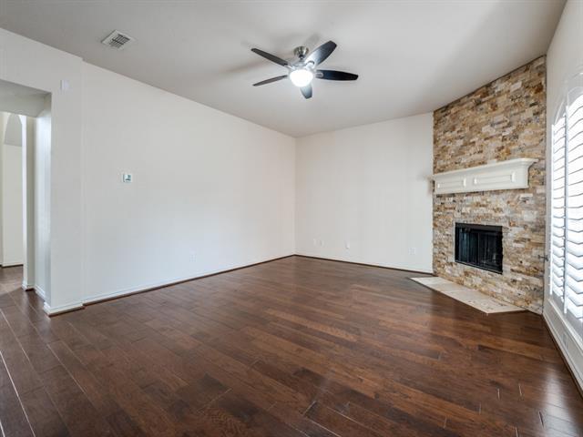 Building Photo - 1308 Grapevine Dr