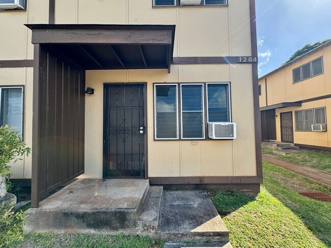 Building Photo - 98-1284 Hoohiki Place, #A