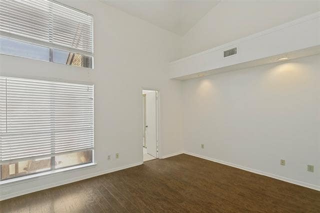 Building Photo - 2200 W Park Blvd
