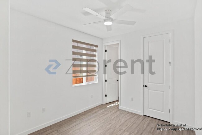 Building Photo - 16559 Barnett St