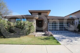 Building Photo - 1465 E Ibis St