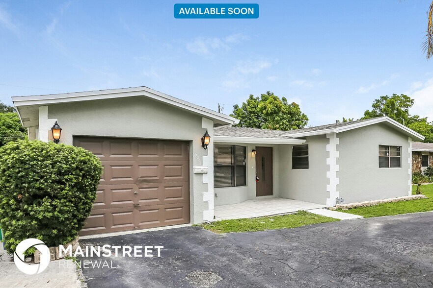 Primary Photo - 5011 NW 17th St
