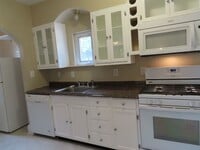 Building Photo - 6114 Moyer Ave