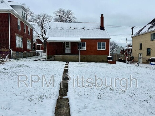 Building Photo - 533 Freeport Rd