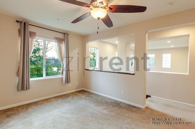 Building Photo - 681 Ringneck Ct