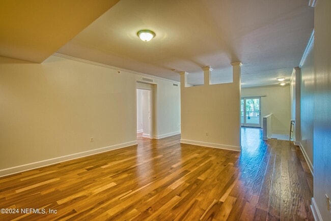 Building Photo - 525 3rd St N