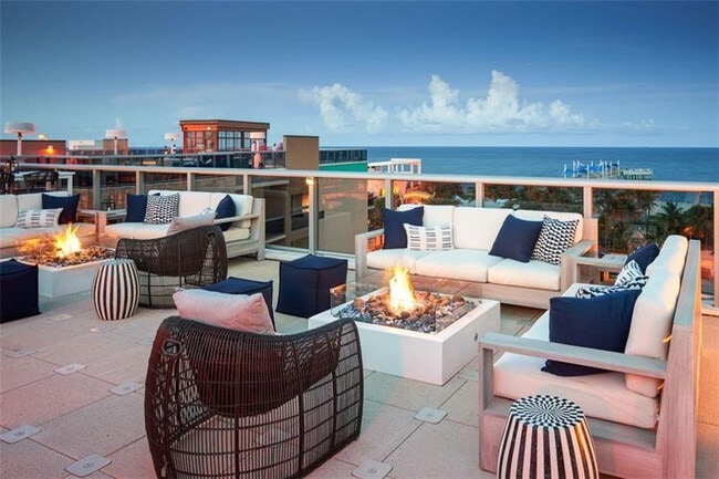 Building Photo - 1461 S Ocean Blvd