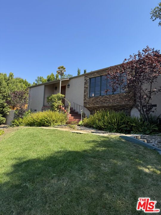 Building Photo - 3392 Tareco Dr